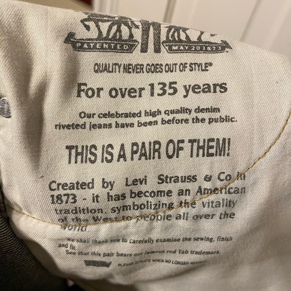 Levi 505 Shorts - Picture 6 of 9